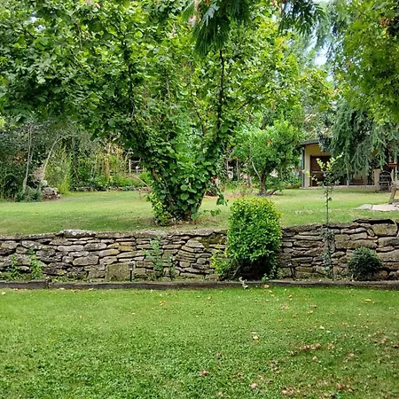 Willa Lana Baros, Jaca