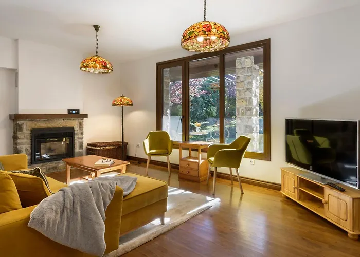 Villa Lana Baros, Jaca