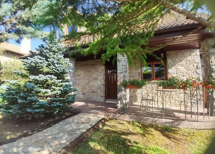 Villa Lana Baros, Jaca