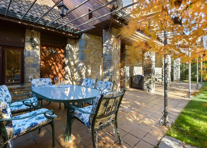 Villa Lana Baros, Jaca